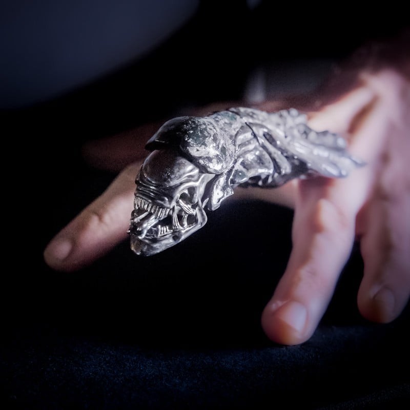 Nous Sommes La Reine Alien - Ultime / Bague