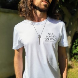 Nous Sommes Le Glaive Magique / Pendentif
