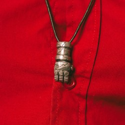 Nous Sommes La Main De L˙ Enfer / Pendentif