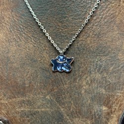 Nous Sommes Le Monstre Métamorphe / Pendentif